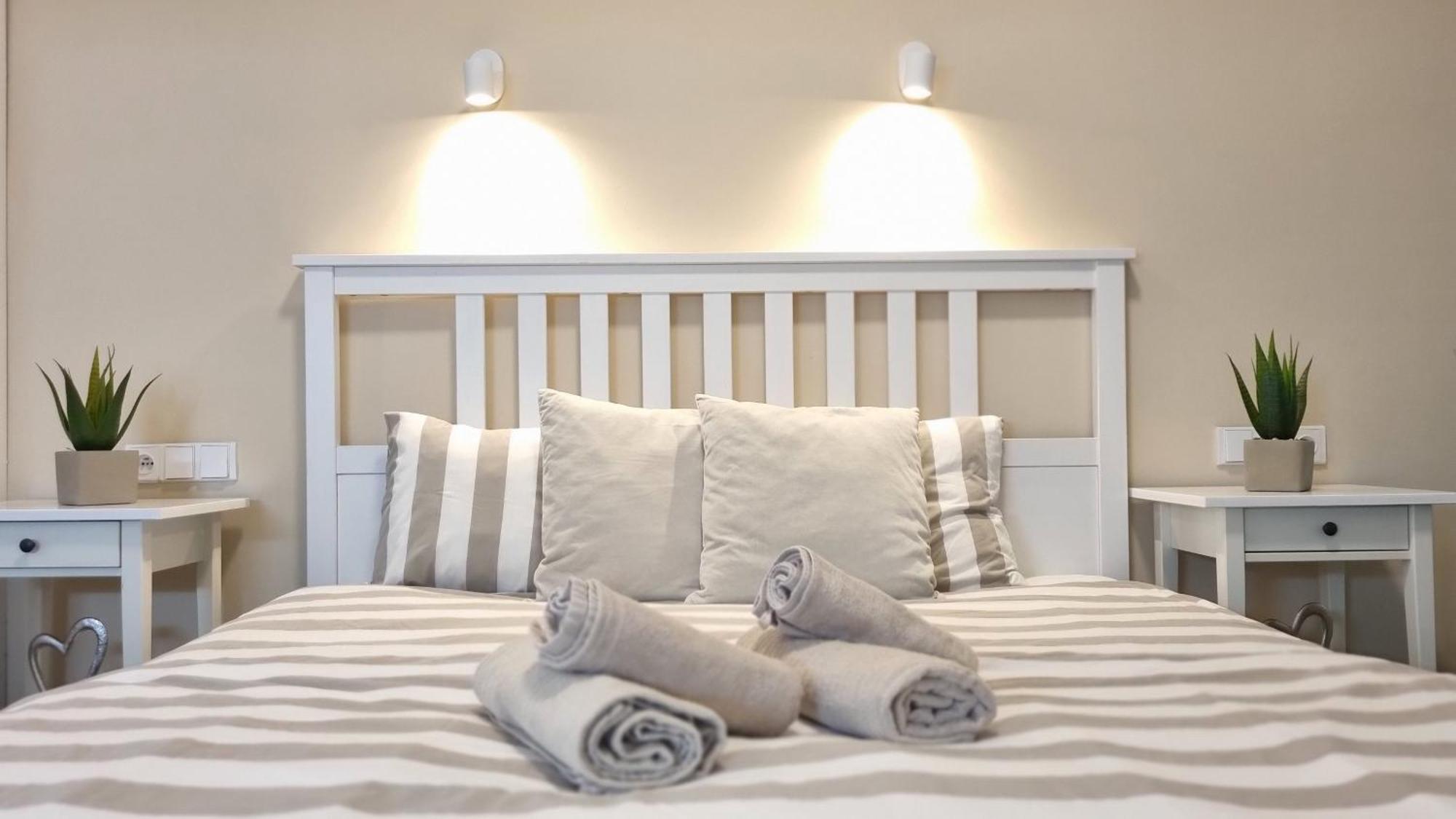 Finnem Rentals Florenc Prag Zimmer foto
