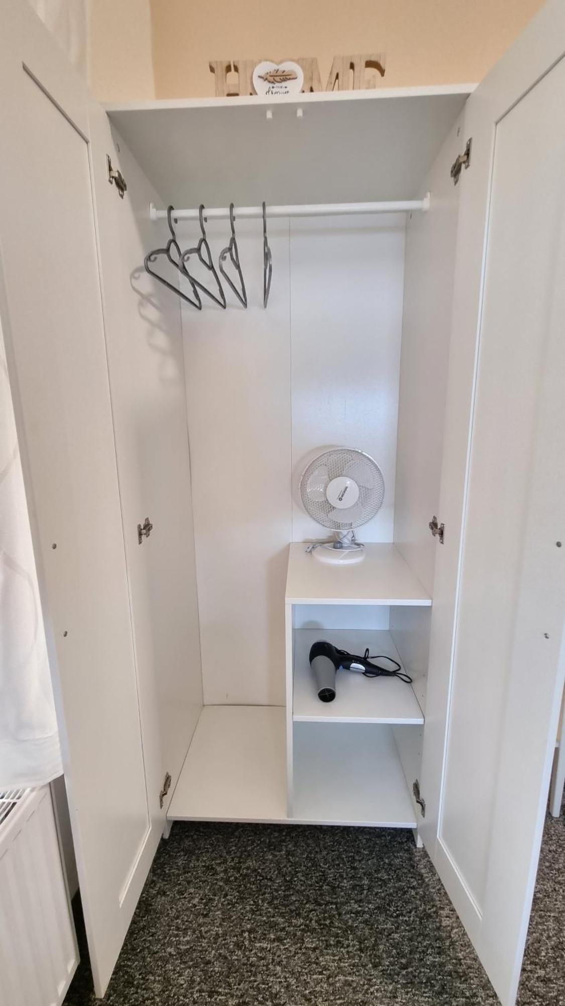 Finnem Rentals Florenc Prag Zimmer foto