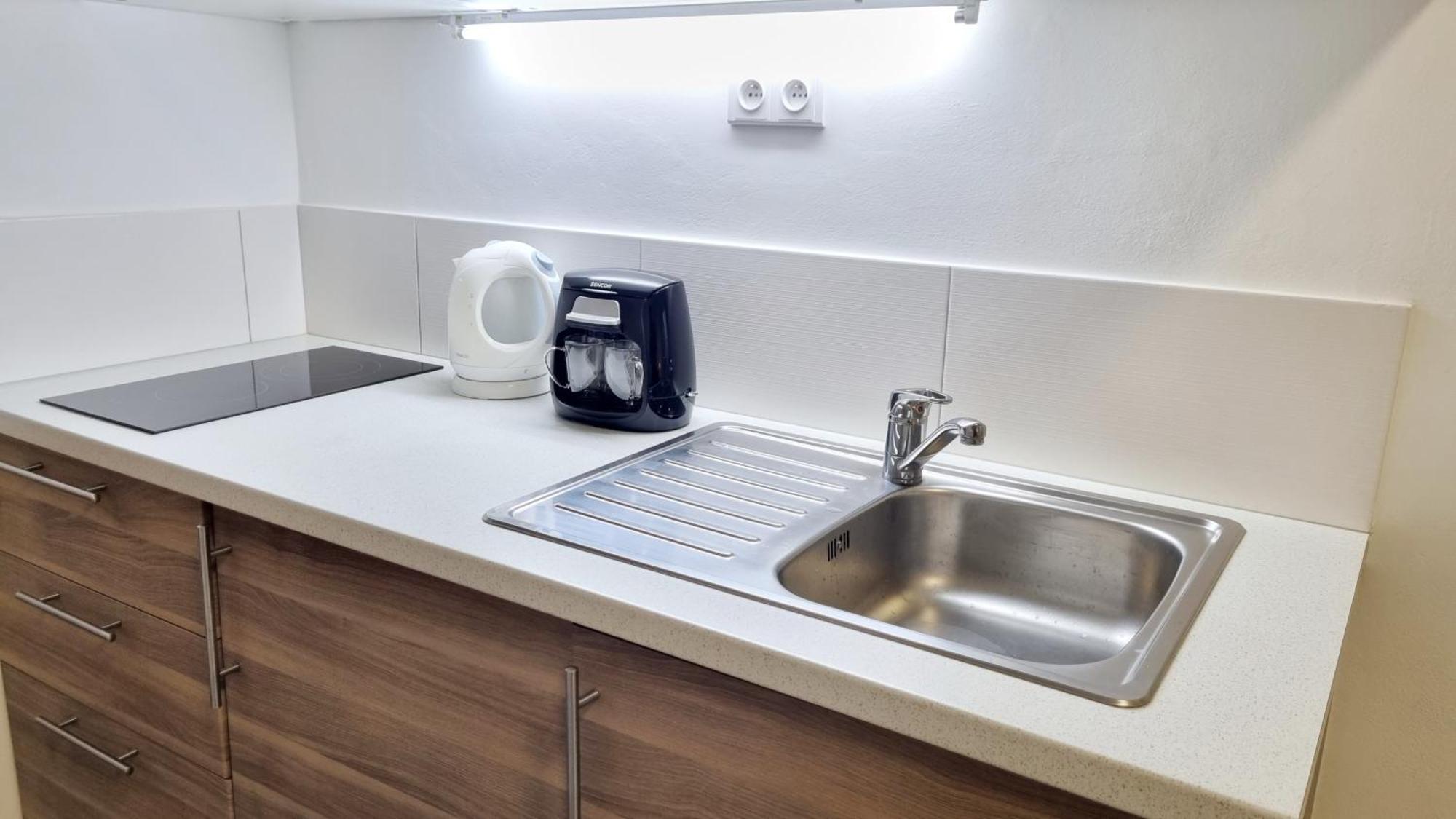 Finnem Rentals Florenc Prag Zimmer foto