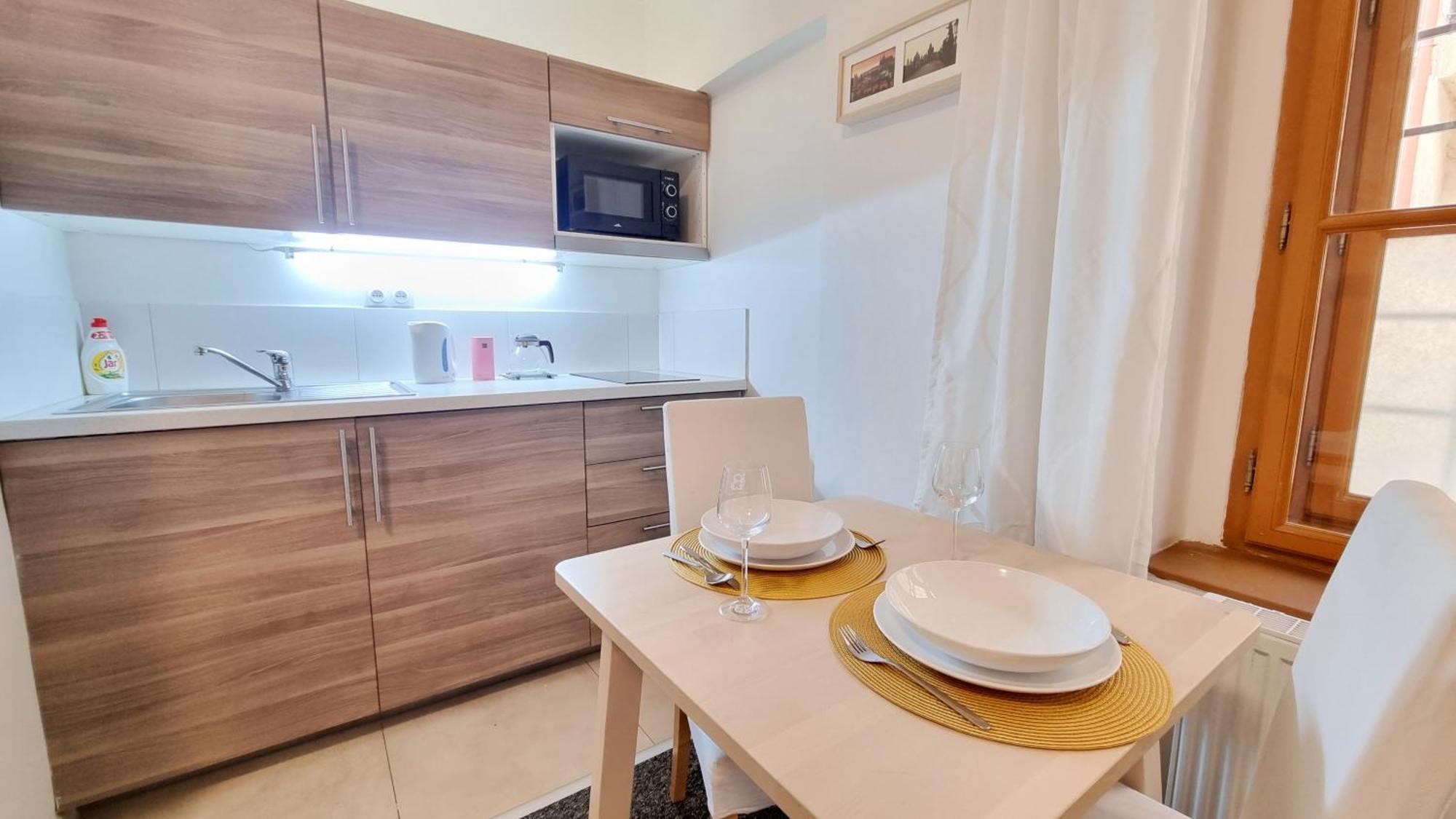 Finnem Rentals Florenc Prag Zimmer foto